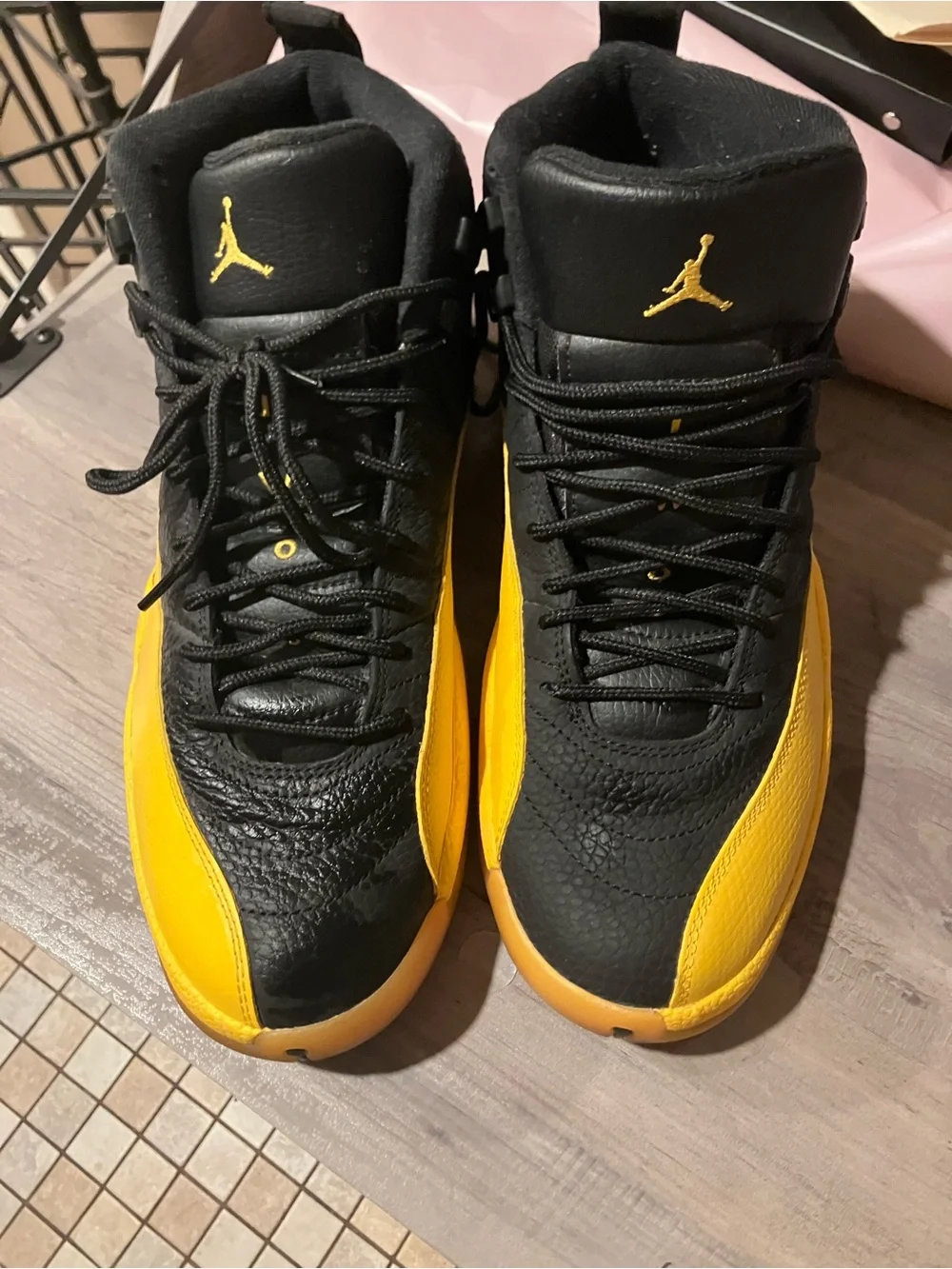 Jordan Air Jordan 12 Retro Black and University Gold Men’s Sneakers-size 10